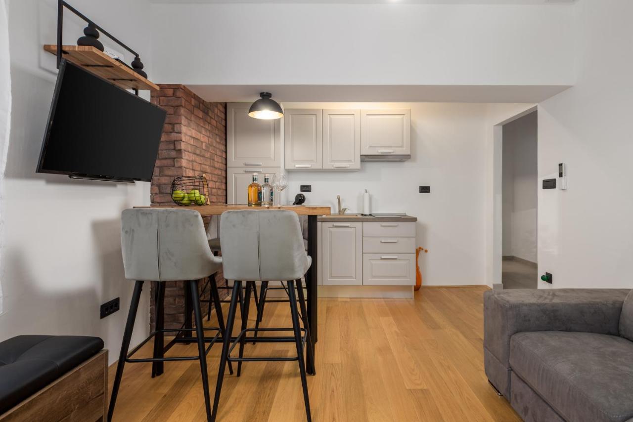 Zid Apartman Opatija Ngoại thất bức ảnh